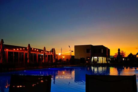 Apus, vedere de la terasa Forest Apus, vedere de la terasa Forest